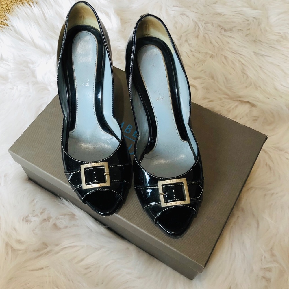 Lambertson Truex black patent heel